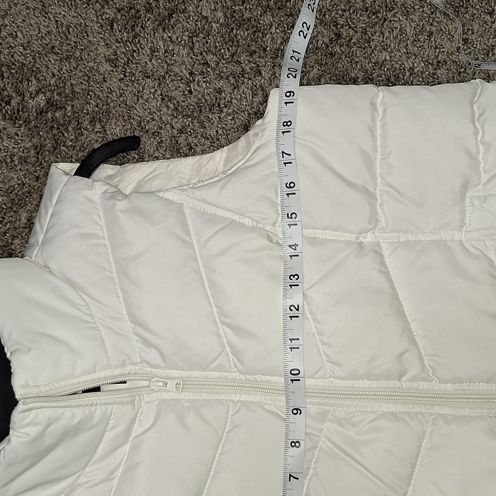 Lands' End down blend puffer vest - S - off white - Picture 5 of 6